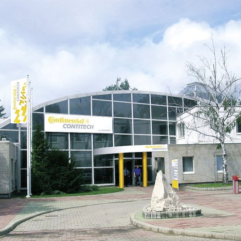 2004